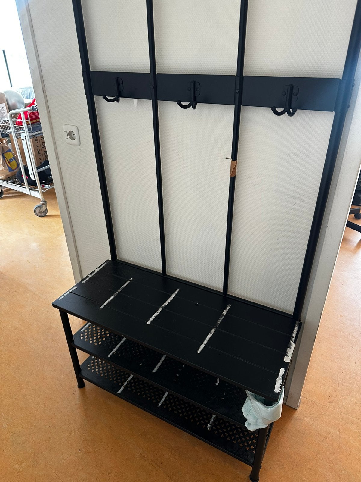 Clothing/shoe rack, Ophalen, Gebruikt