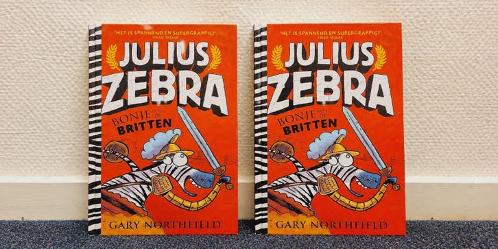 Nieuw: 2x Julius Zebra - Bonje met de Britten - Boek