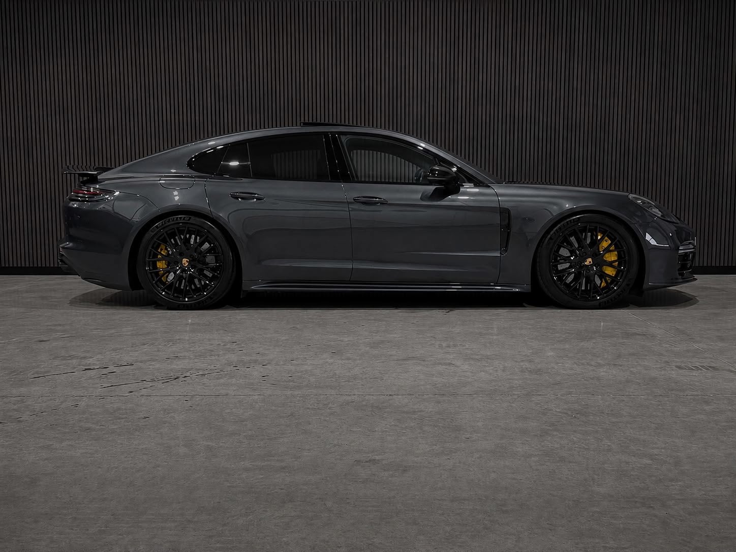 Porsche Panamera 4.0 Turbo S E-Hybrid / Pano / Keramisch / S, Auto's, Automaat, 14 kWh, Gebruikt, 4 stoelen