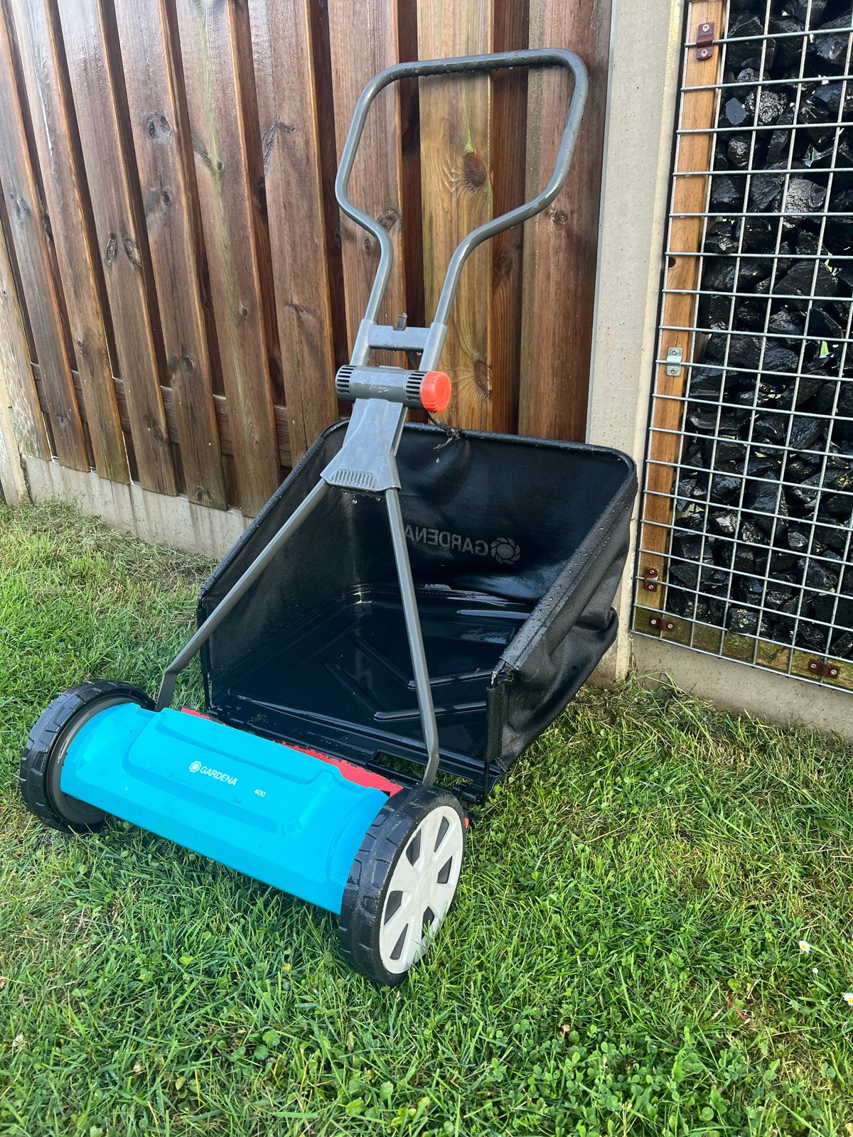 Grasmaaier Gardena 400 met opvangbak, Tuin en Terras, Grasmaaiers, Ophalen, Gebruikt, Handgrasmaaier, Opvangbak