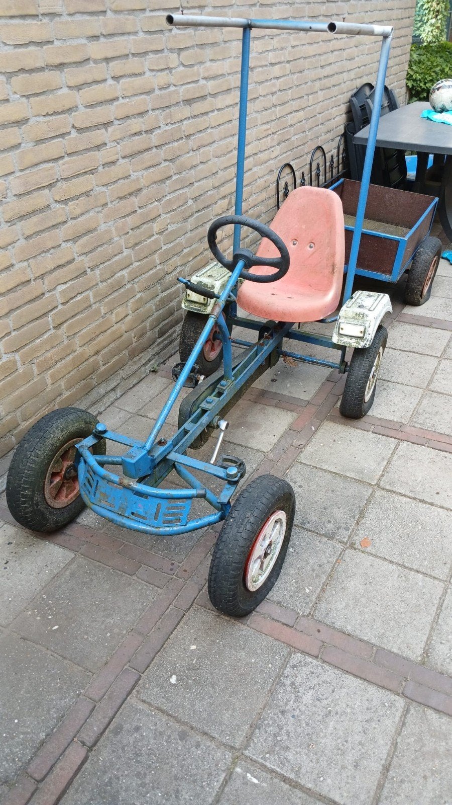 Mammoet skelter met aanhanger, Ophalen, Gebruikt