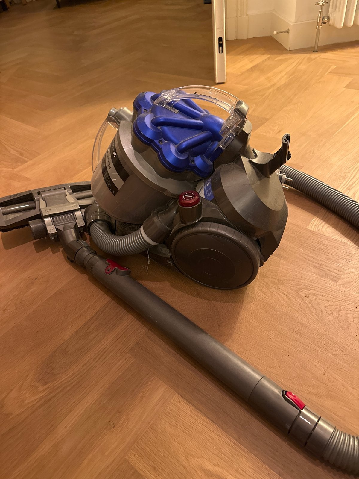 Dyson DC29 Allergy Sledestofzuiger - Krachtig en Compleet, Witgoed en Apparatuur, Ophalen, Gebruikt, 1600 tot 2000 watt, Dyson