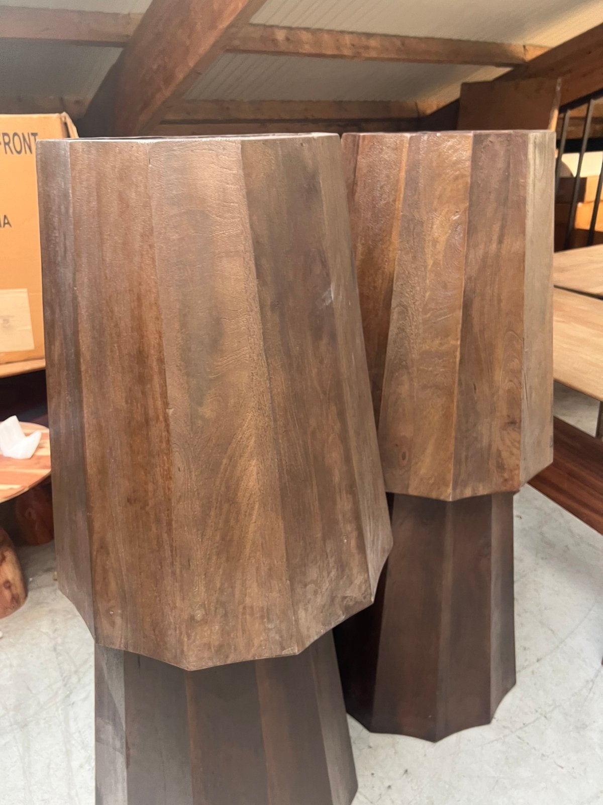 Partij japandi tafel poten massief hout, Huis en Inrichting, Stoelen, Ophalen, Info, An haestr, Savoire