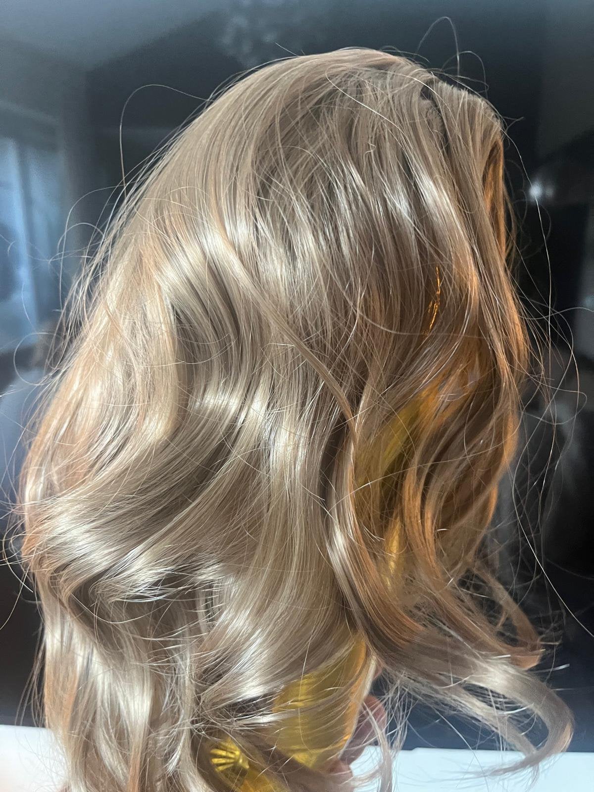 Pruik nieuw, Sieraden, Tassen en Uiterlijk, Uiterlijk | Haarverzorging, Ophalen of Verzenden, Zo goed als nieuw, Pruik of Haarverlenging