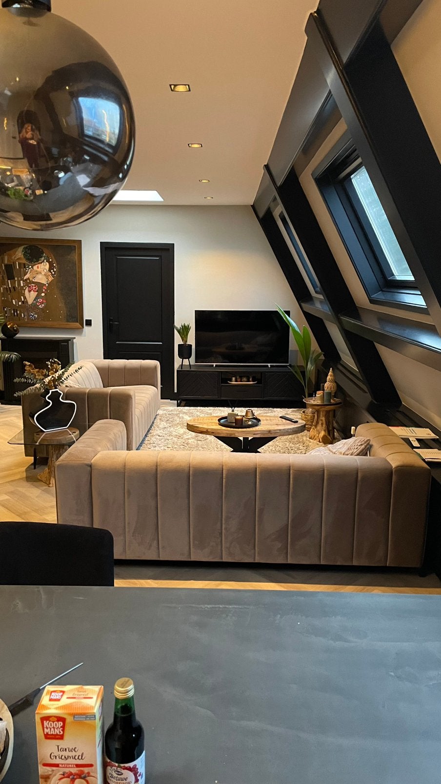 Mooie bank beige zachte stof, Huizen en Kamers