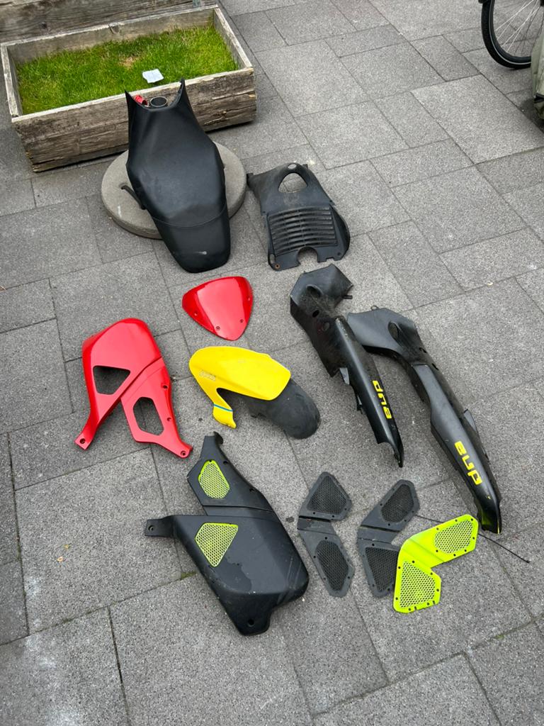 Gilera DNA onderdelen, Fietsen en Brommers, Ophalen, Zo goed als nieuw, Kap, Piaggio