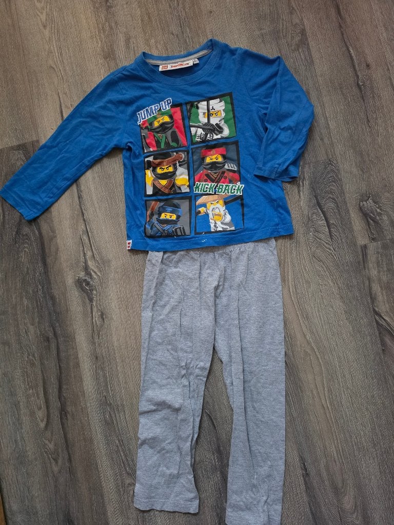 Ninjago pyjama maat 104, Ophalen of Verzenden, Zo goed als nieuw, Jongen, Nacht- of Onderkleding