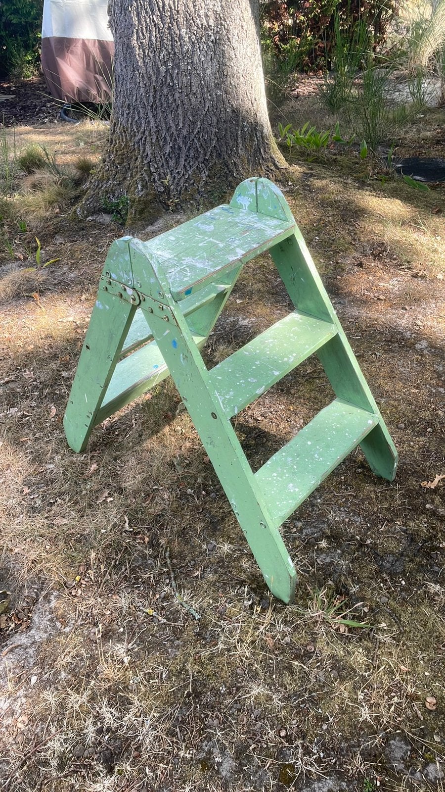 Oud houten trapje in goede staat, Ophalen
