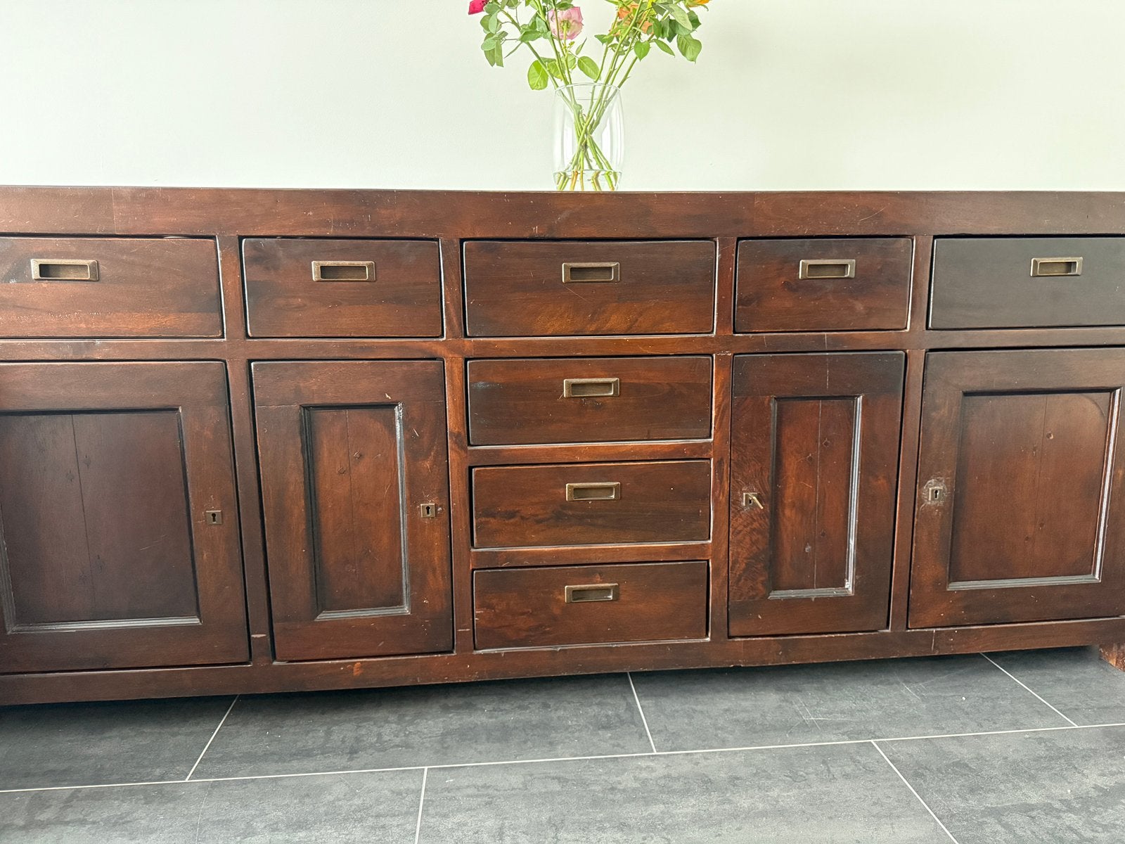 Koloniaal houten dressoir en tv meubel, Ophalen, Zo goed als nieuw