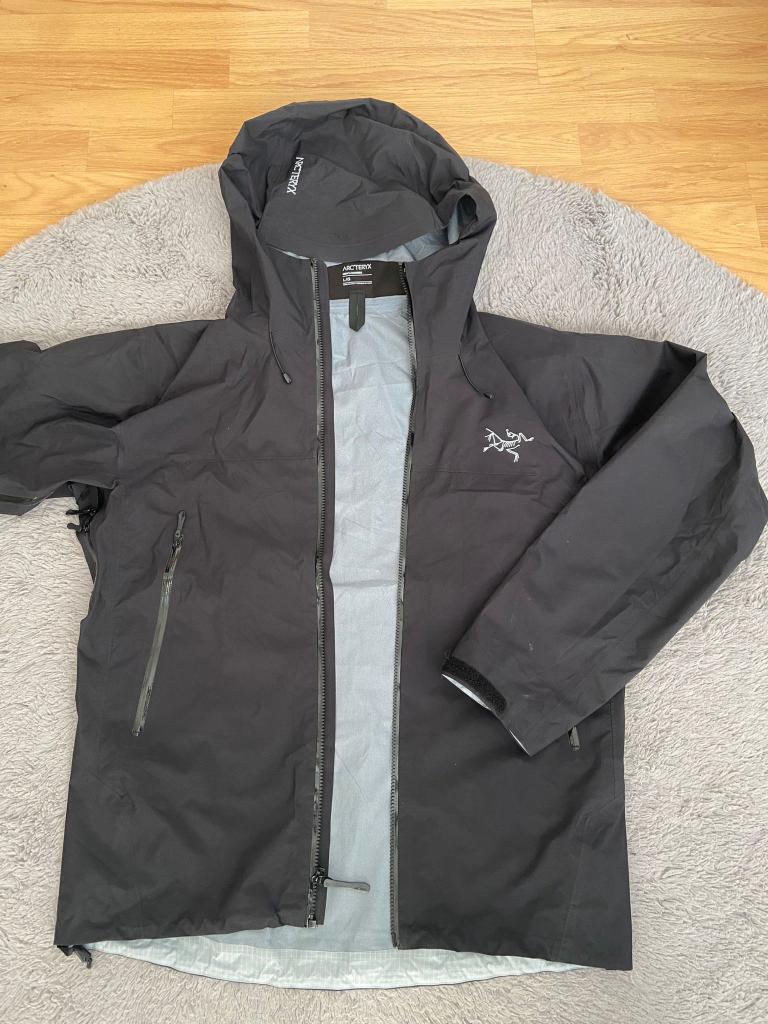 Jas, Maat 52/54 (L), Verzenden, Zwart, Arc’teryx