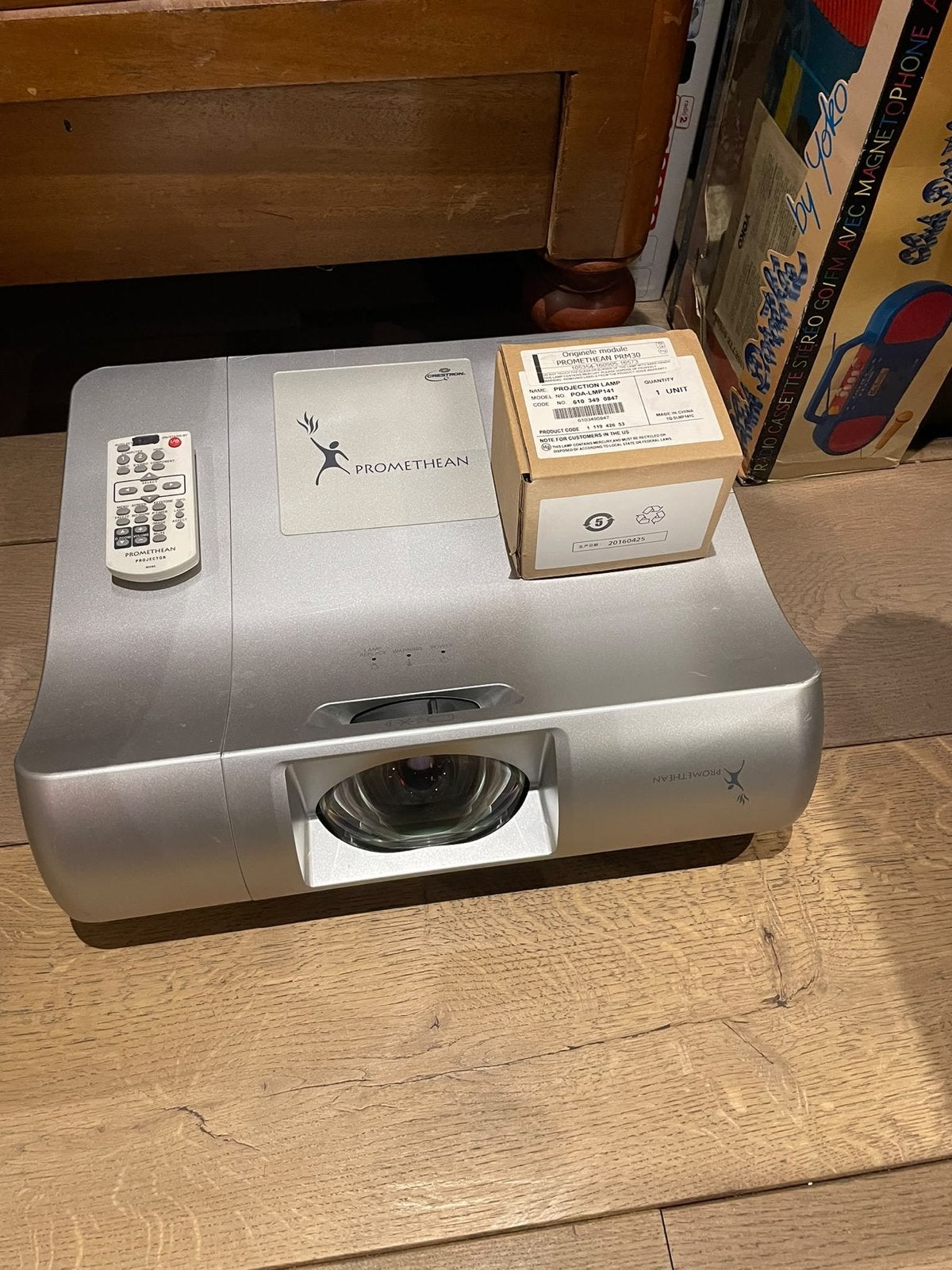 Promethean PRM30 lcd Projector met een nieuwe lamp, Ophalen, Gebruikt, DLP, Overige resoluties