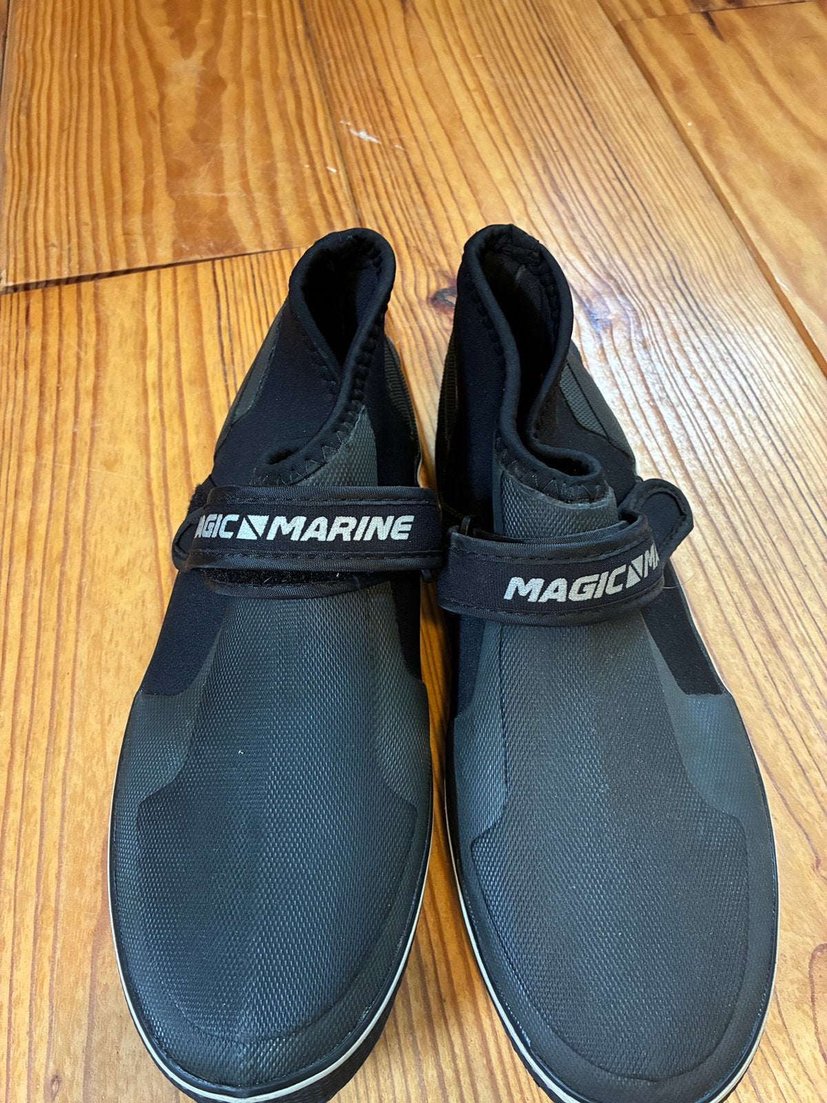 Zeil- surfschoenen maat 43, Watersport en Boten, Watersportkleding, Ophalen of Verzenden, Zo goed als nieuw, Heer, Zeil- of Surfschoenen