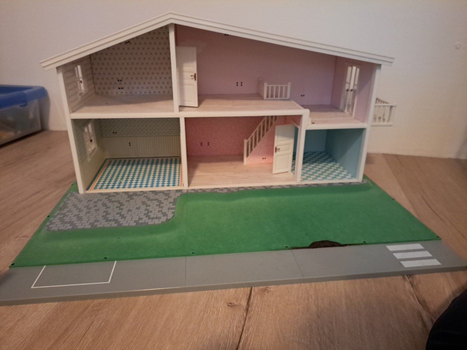 Vintage poppenhuis met meubeltjes, Ophalen of Verzenden