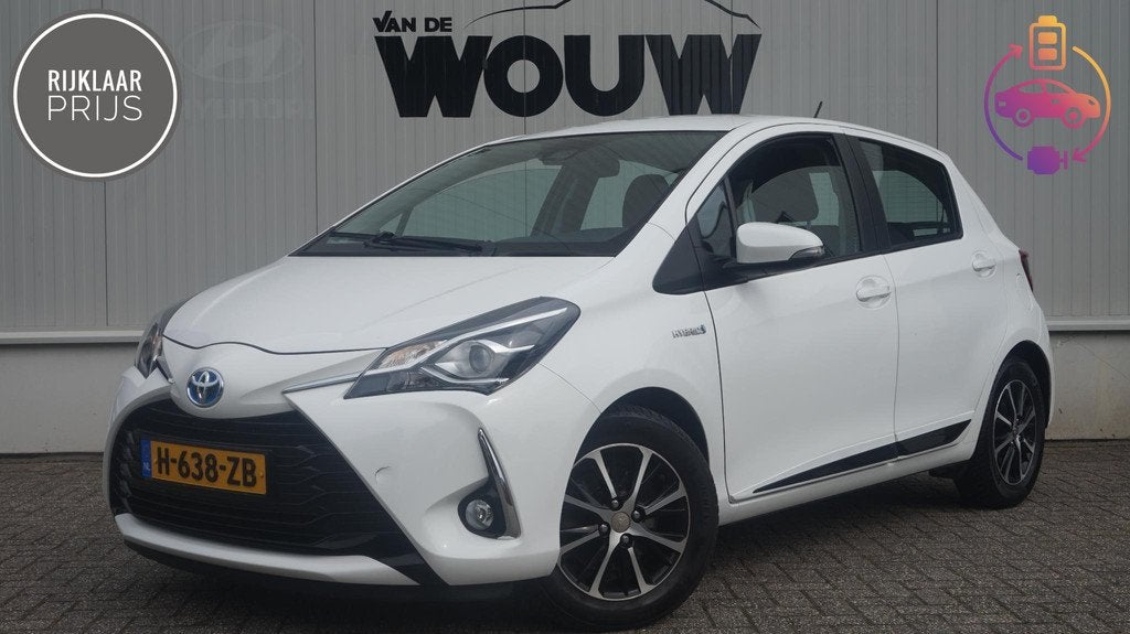 Toyota Yaris 1.5 Hybrid Design Sport, Auto's, 12 maanden, Gebruikt, Euro 6, 4 cilinders