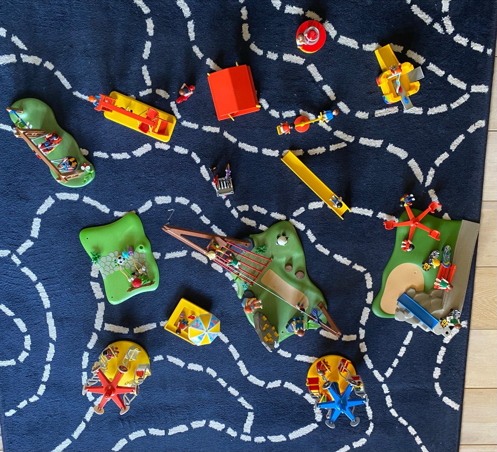 Grote Playmobil Speeltuin Set met Veel Accessoires, Kinderen en Baby's, Ophalen of Verzenden, Zo goed als nieuw, Complete set