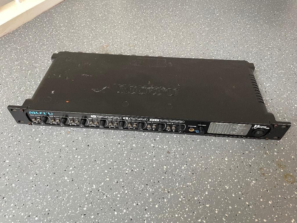 MOTU 8pre audio-interface, Ophalen, Zo goed als nieuw