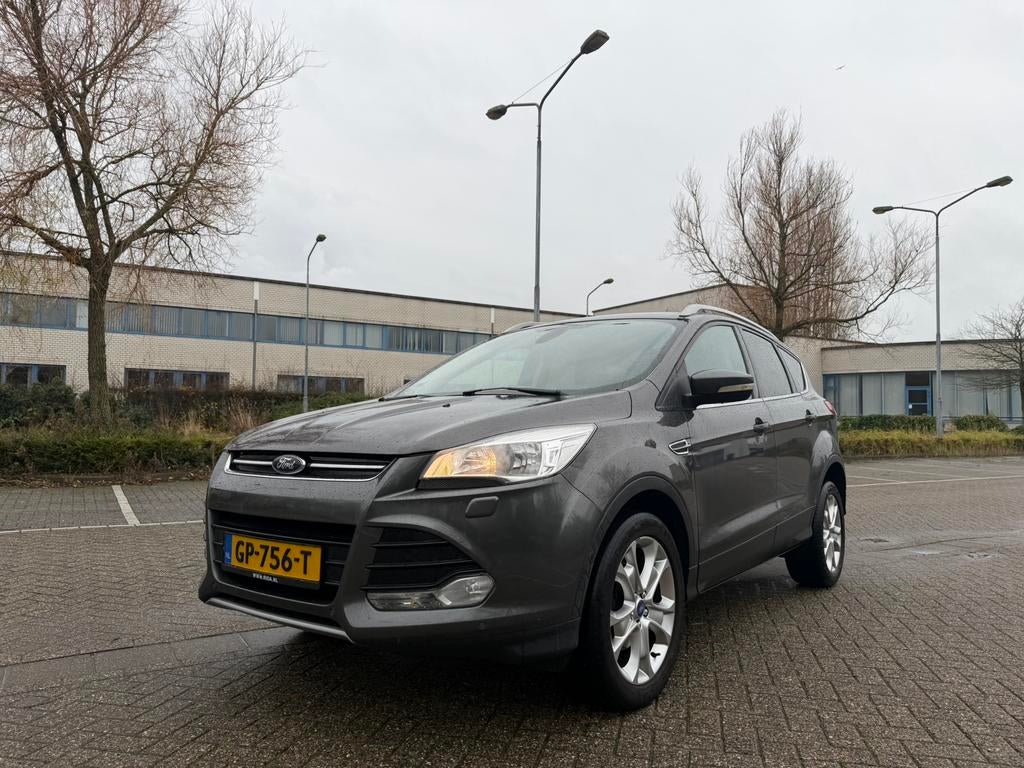 Ford Kuga 1.5 Titanium | Apk | Airco | Camera| Pdc| Trekhaak, Auto's, Ford, Particulier, Kuga, Benzine, C, SUV of Terreinwagen