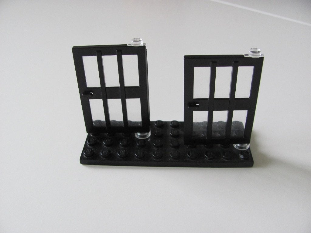 Lego zwarten deuren uit sets 4886 / 10182 ( bb1389c01), Ophalen of Verzenden, Zo goed als nieuw, Complete set, Lego