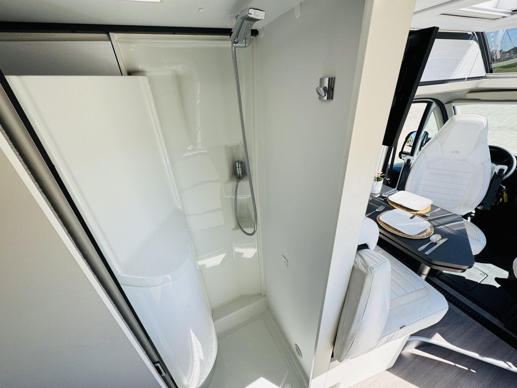 Foto 20 van Adria Twin Supreme 640 SLB Enkele bedden 2019