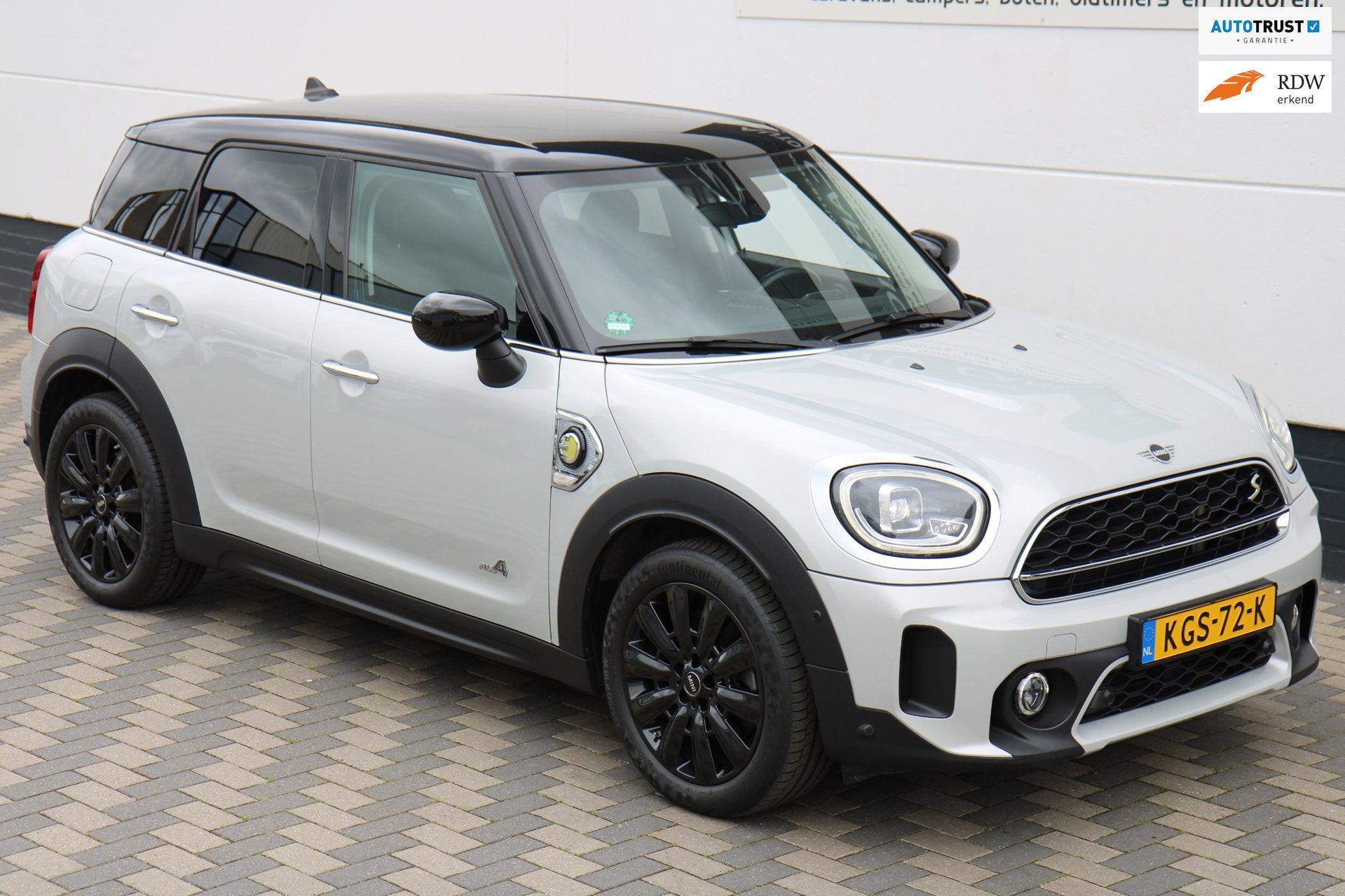 Mini Countryman 1.5 Cooper S E ALL4 PHEV Facelift en Virtual, Dealer onderhouden, Stof, Gebruikt, Countryman