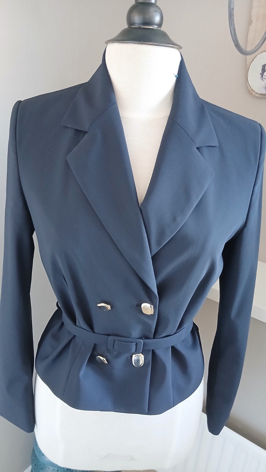 Stijlvolle Lillytime blazer in nieuwe staat marine maat 38, Kleding | Dames, Maat 38/40 (M), Blauw, Ophalen of Verzenden, Zo goed als nieuw