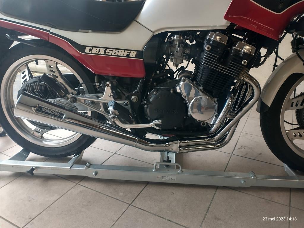 Honda cbx 550 uitlaat 4 in 1, Motoren, Onderdelen | Honda, Ophalen of Verzenden, Nieuw