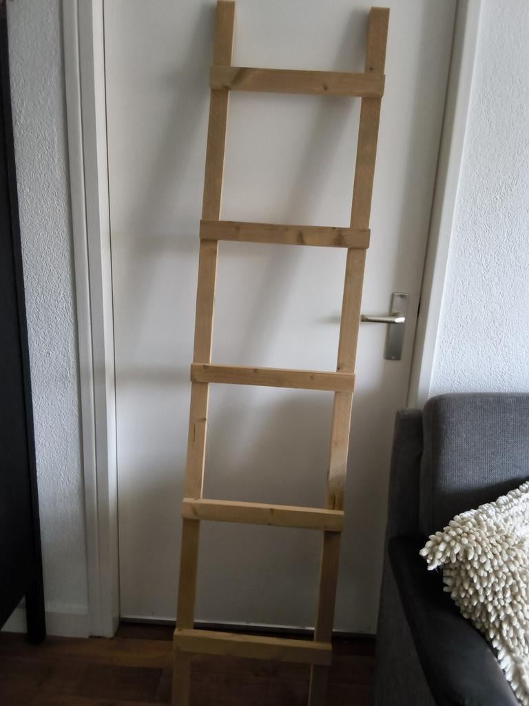 Leuke decoratieve ladder, Ophalen, Zo goed als nieuw, Hout