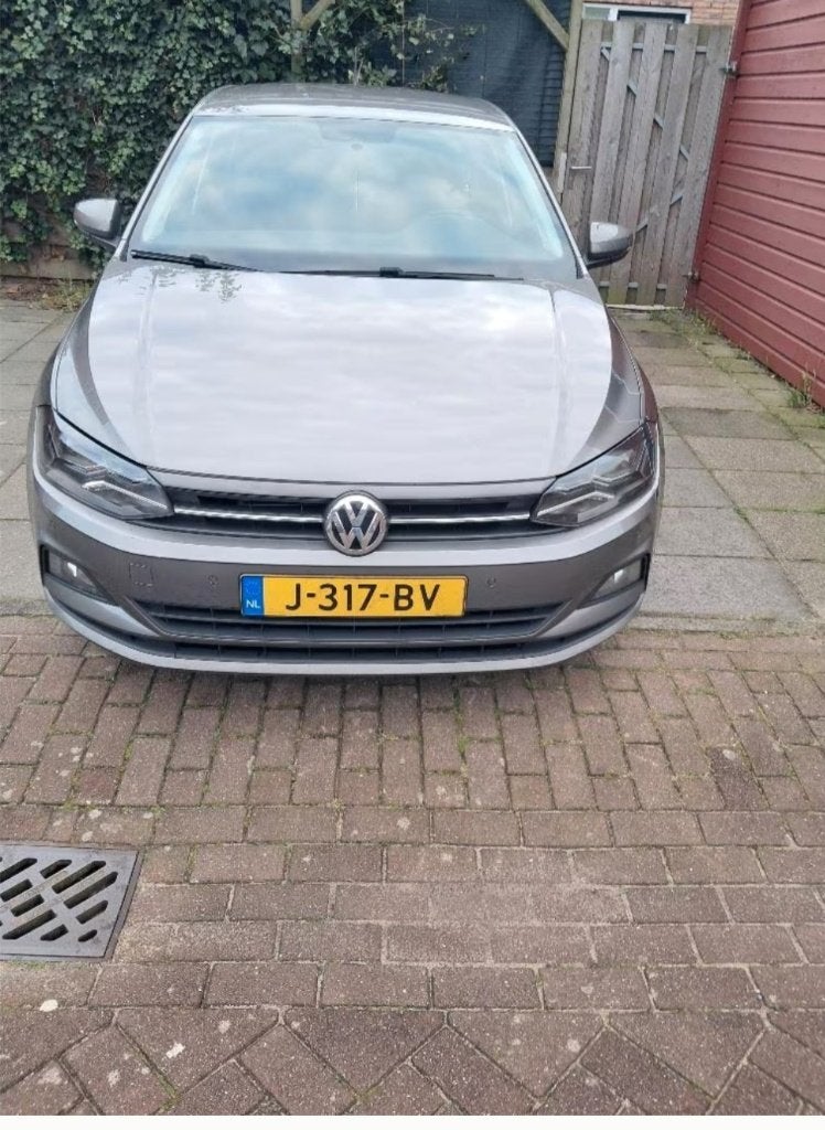 Volkswagen Polo 1.0 TSI 95pk 2020 Grijs, Auto's, Volkswagen, Voorwielaandrijving, 95 pk, 1055 kg, 49 €/maand