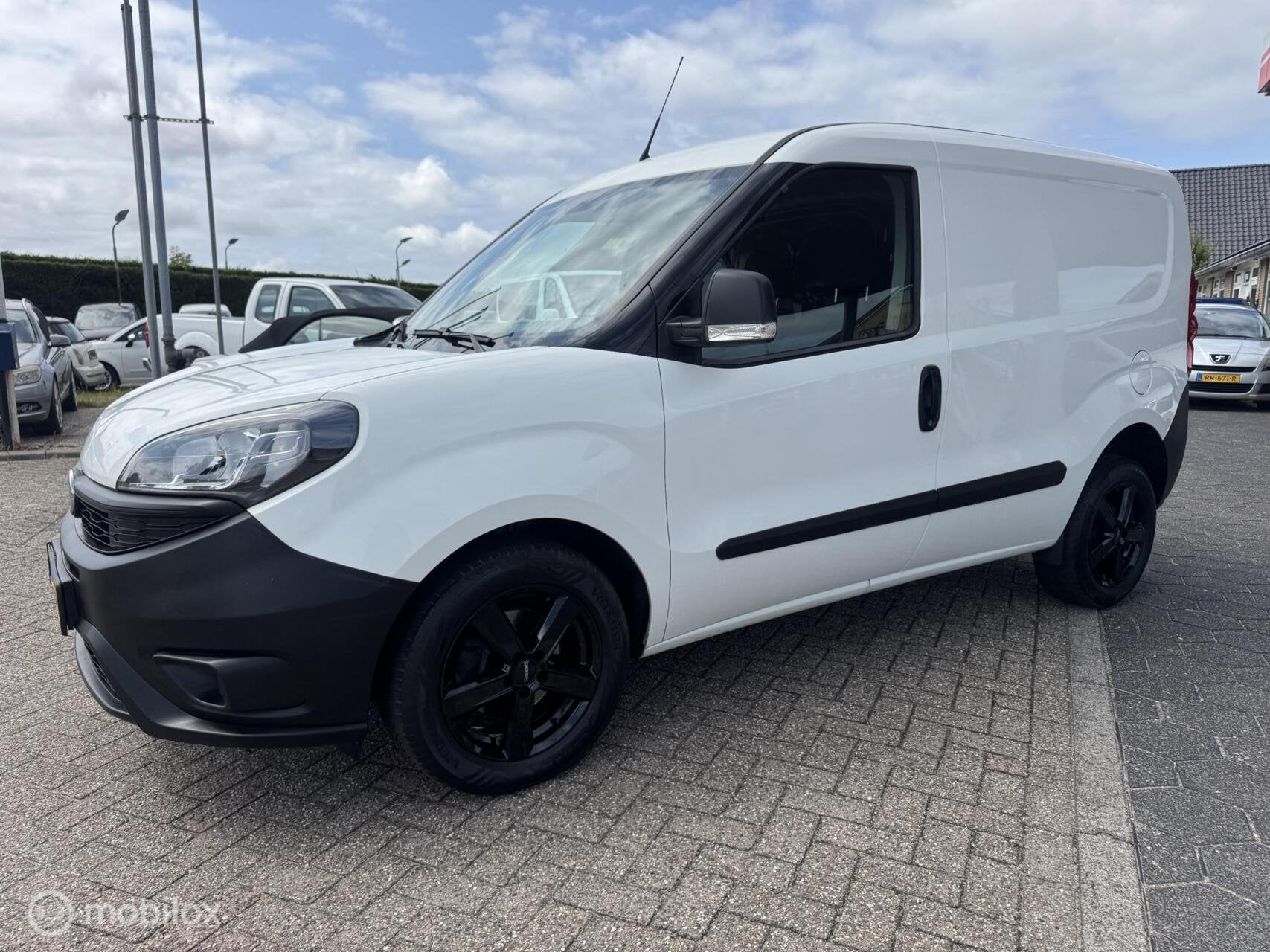 Fiat Doblò Cargo 1.6 MJ L1H1 41000 km NAP Nieuwe Velgen, 1414 kg, Euro 6, 4 cilinders, Wit