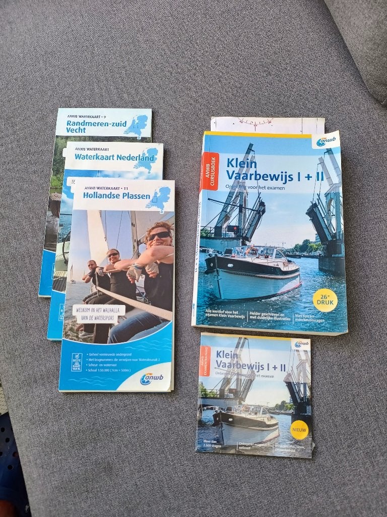cursusboek en oefen cd vaarbewijs I en II; en waterkaarten, Ophalen, Alpha, Gelezen, Niet van toepassing