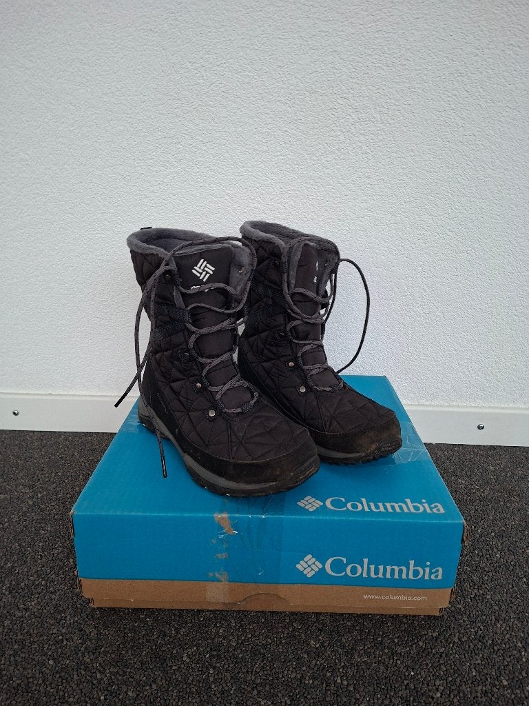 snowboots, Zwart, Ophalen of Verzenden, Zo goed als nieuw, Snowboots