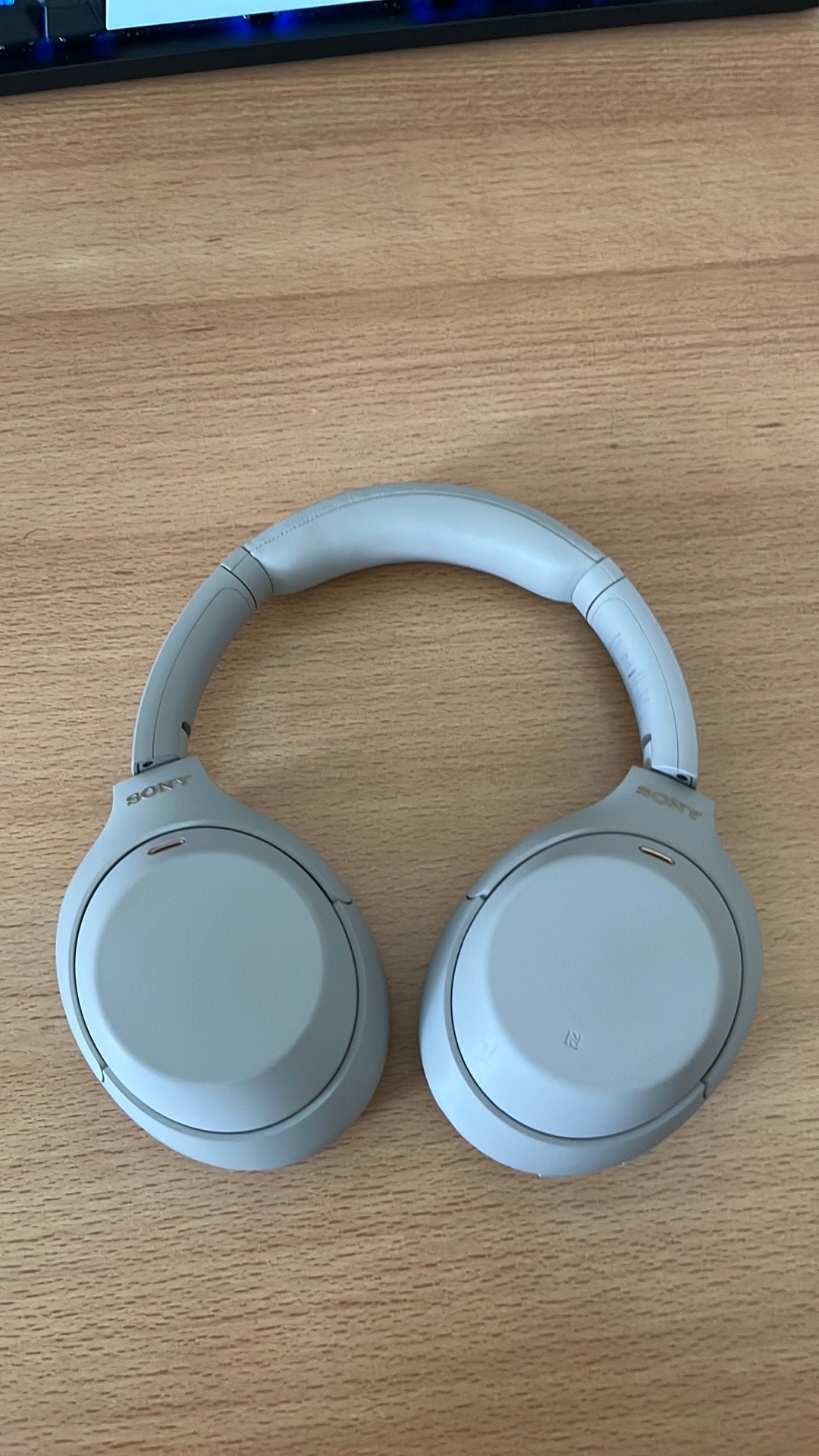Sony XM4 Zilver (Draadloos)