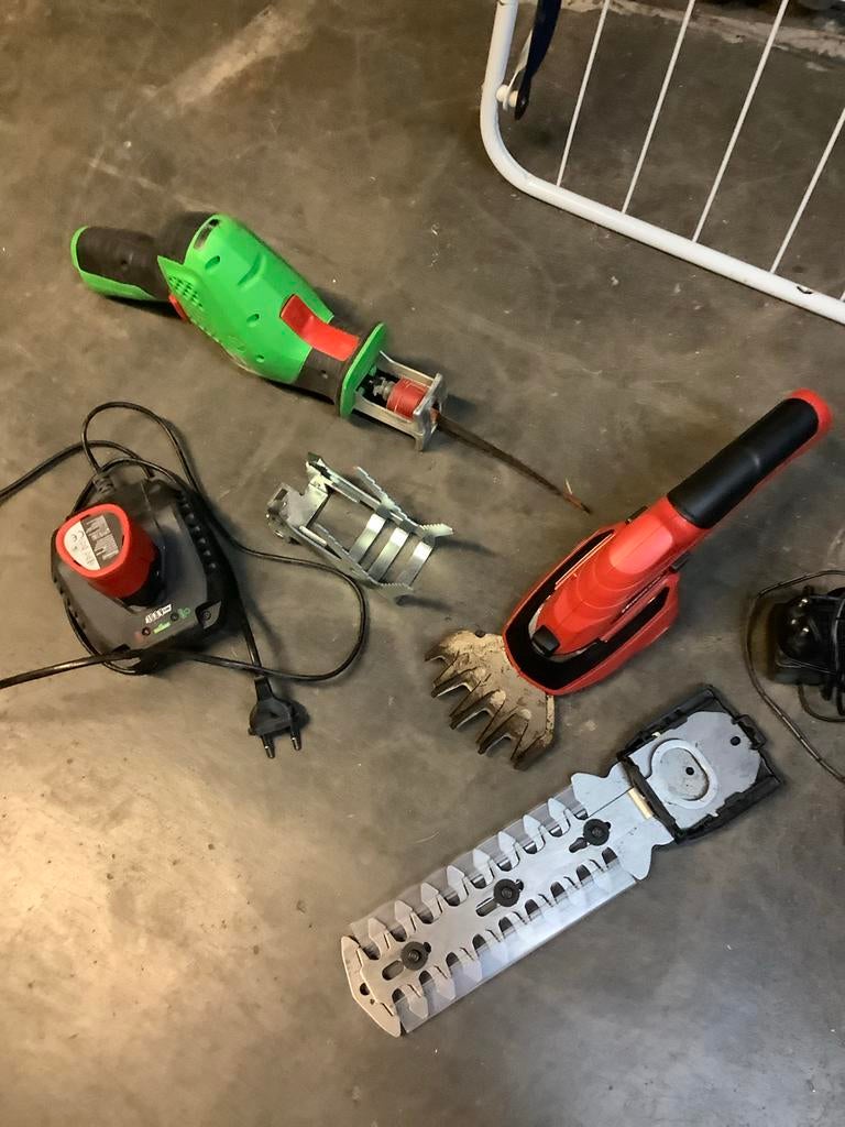 Elektrische snoeischaar en zaagset, Tuin en Terras, Hand-tuingereedschap, Ophalen, Gebruikt, Overige soorten