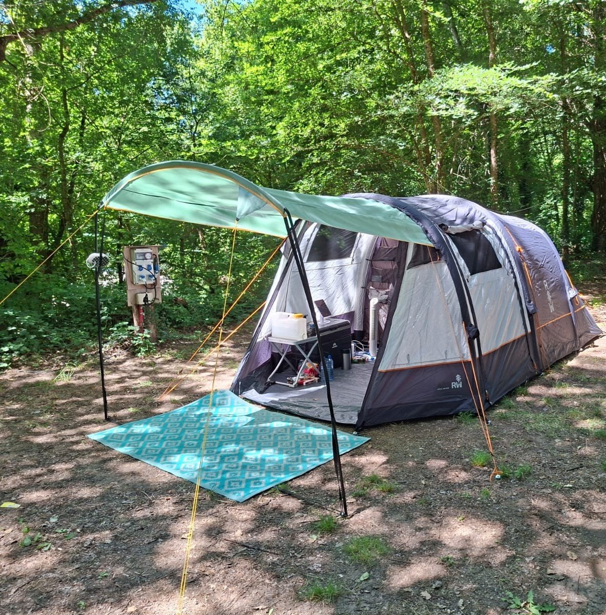 Redwood Opblaasbare Tent - Slechts 1x Gebruikt!, Ophalen, Tot en met 2