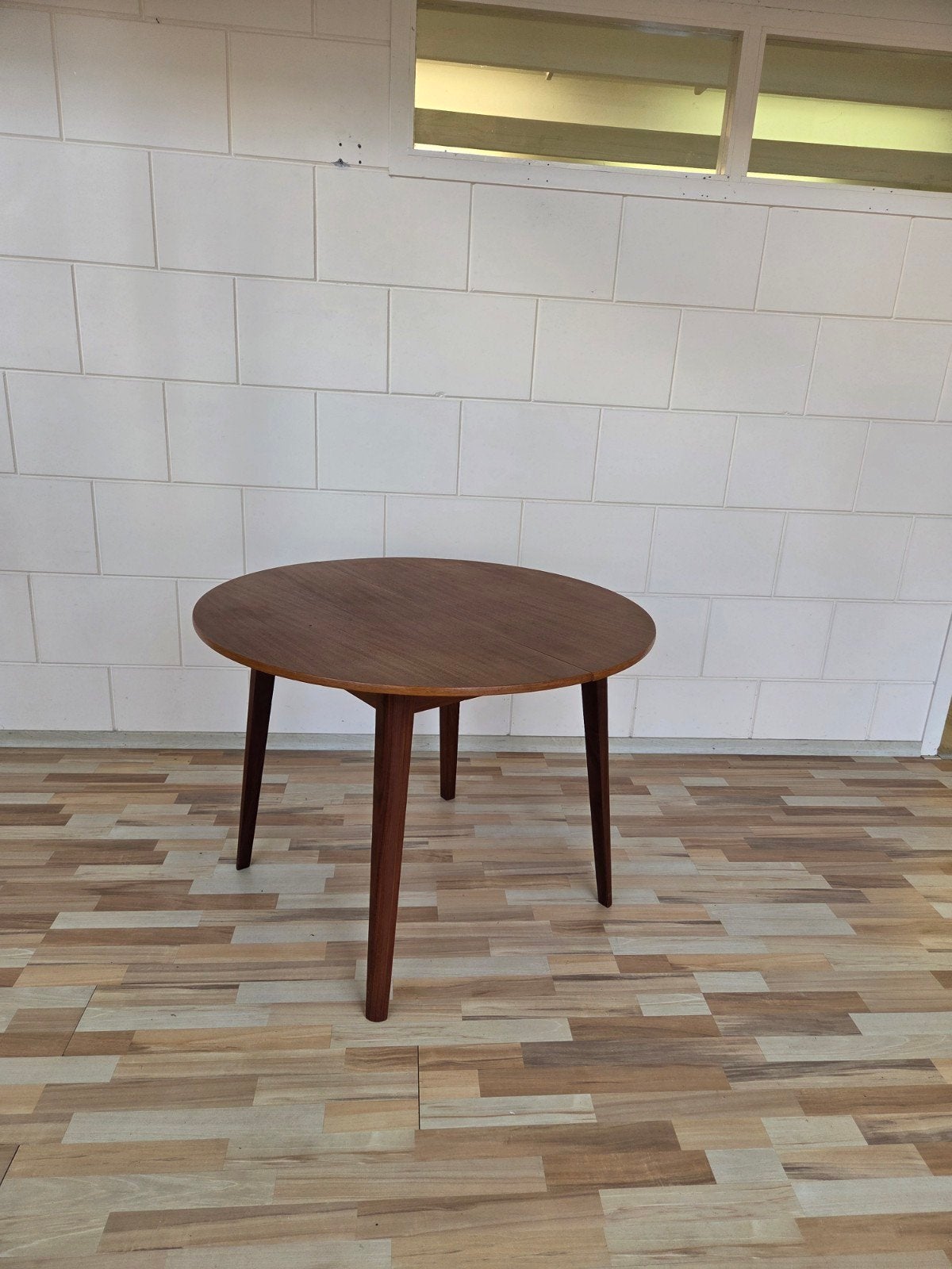 Vintage ronde uitschuiftafel met vlindermechanisme | Mid-Cen, Ophalen, Gebruikt, Rond, 75 cm of meer