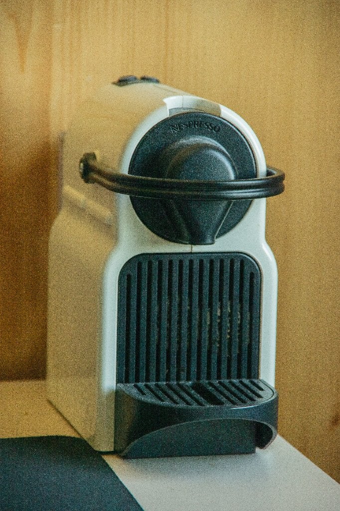 Krups Nespresso Coffee Machine (OBO), Ophalen, Zo goed als nieuw, Senseo