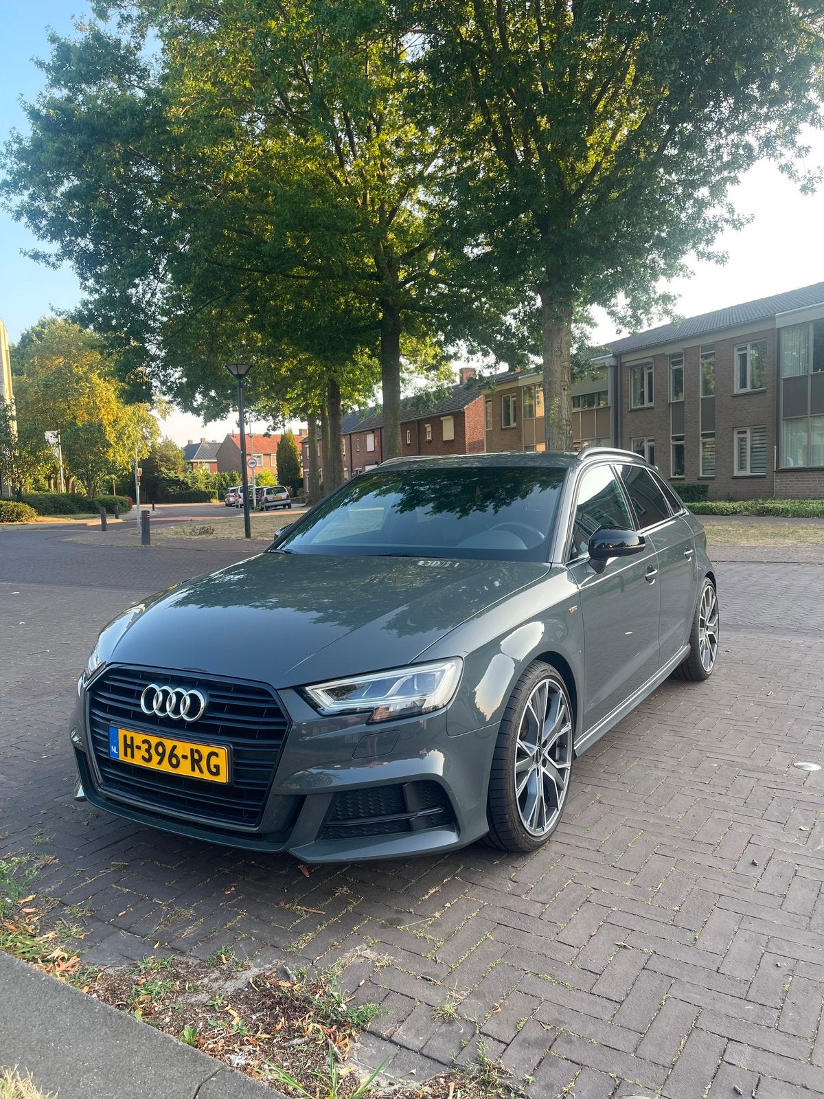 Audi A3 3x S-line 1.5 Tfsi 150pk CoD Ultra S-tronic 2020, 15 km/l, 1498 cc, 4 cilinders, Leder en Stof
