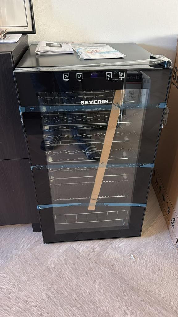 Severin wijn klimaatkast  type WKS 8908, Witgoed en Apparatuur, Koelkasten en IJskasten, Ophalen, Zonder vriesvak, Minder dan 85 cm