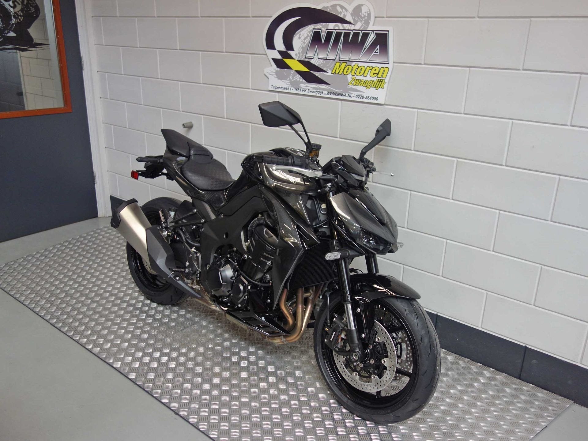 Kawasaki Z1100, Motoren, 1099 cc, Meer dan 35 kW, Naked bike, Gebruikt
