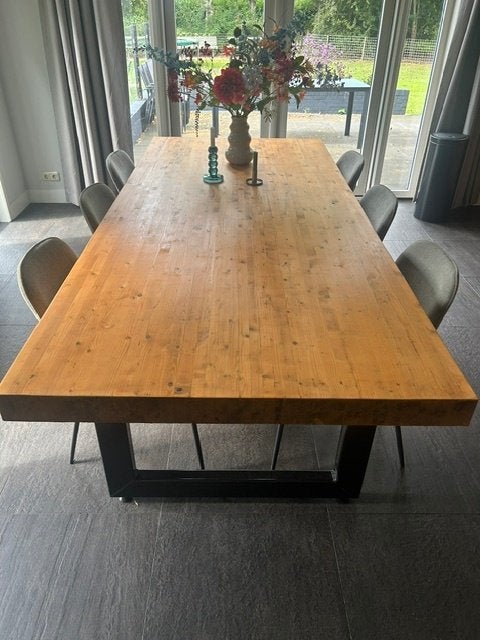 Grote eettafel met stalen poten 250 x 110 x 78 cm, Ophalen, 100 tot 150 cm, 200 cm of meer, Zo goed als nieuw