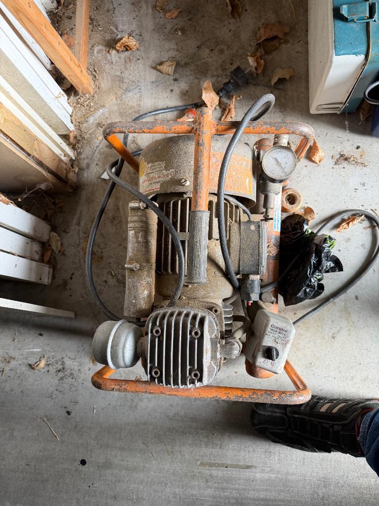 Compressor 2 stuks, Ophalen, Gebruikt, 10 bar of meer, Minder dan 200 liter/min