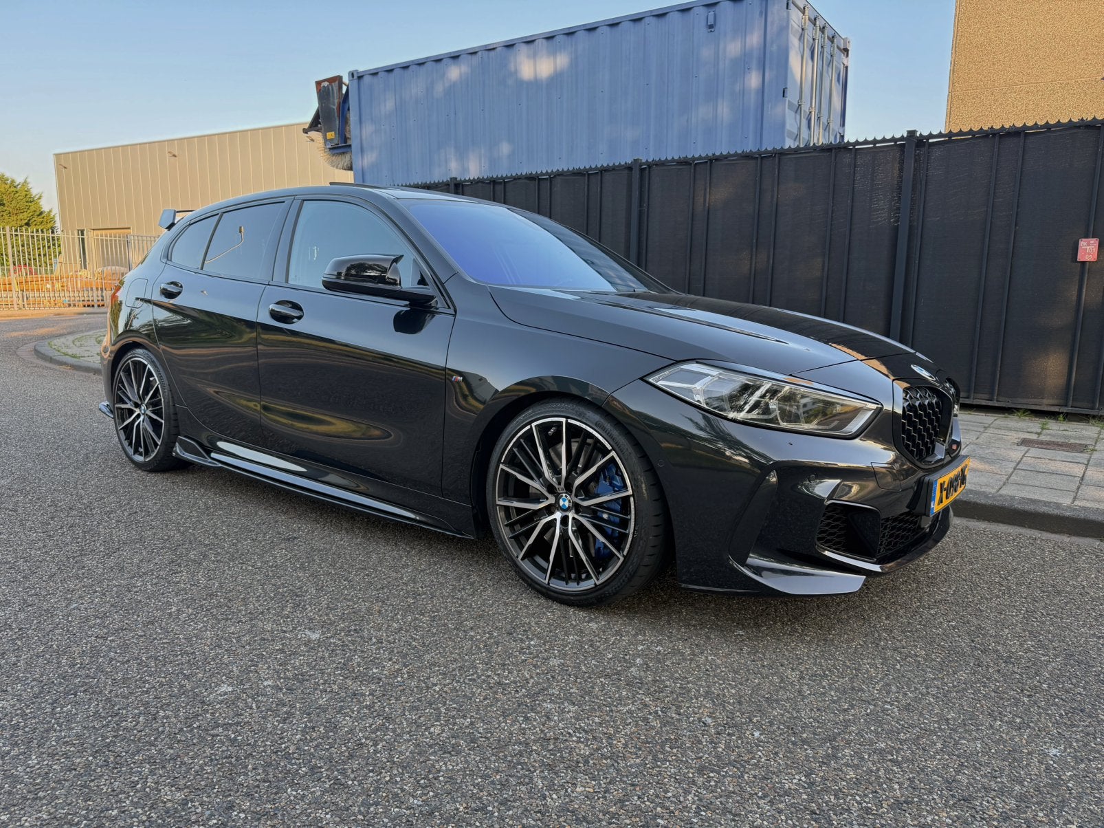 BMW 1-Serie M135i 380PK | MILLTEK | EVENTURI | PANO | EIBACH, 1998 cc, 15 km/l, 4 cilinders, Vierwielaandrijving