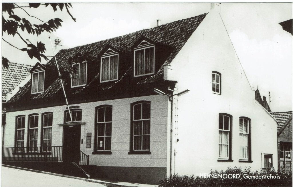 Heinenoord – Gemeentehuis., Verzamelen, Ophalen of Verzenden, 1960 tot 1980, Ongelopen, Zuid-Holland