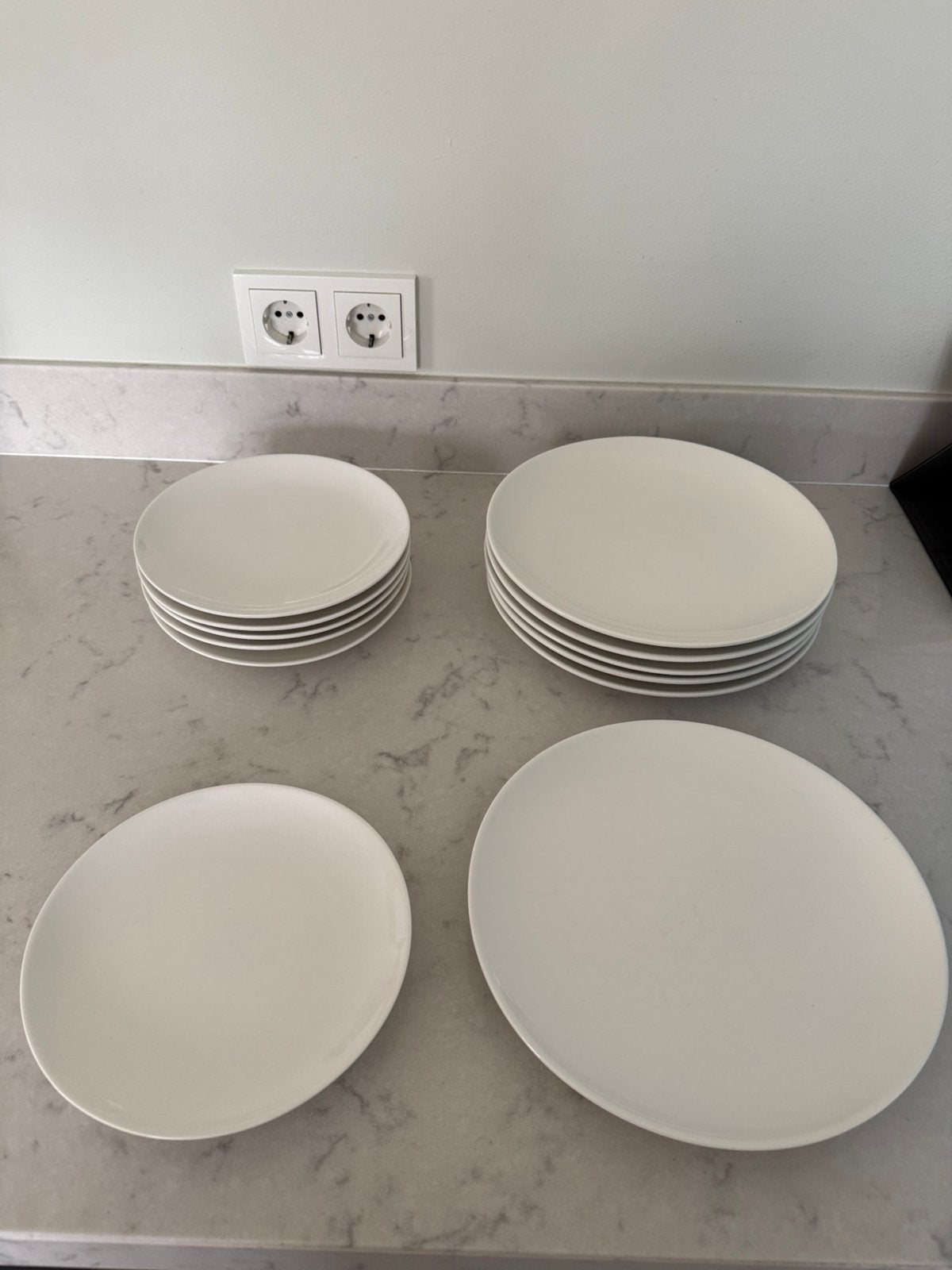 VT Wonen borden set - 6 dinerborden, 6 ontbijtborden, Ophalen of Verzenden, Zo goed als nieuw, Keramiek, Bord(en)