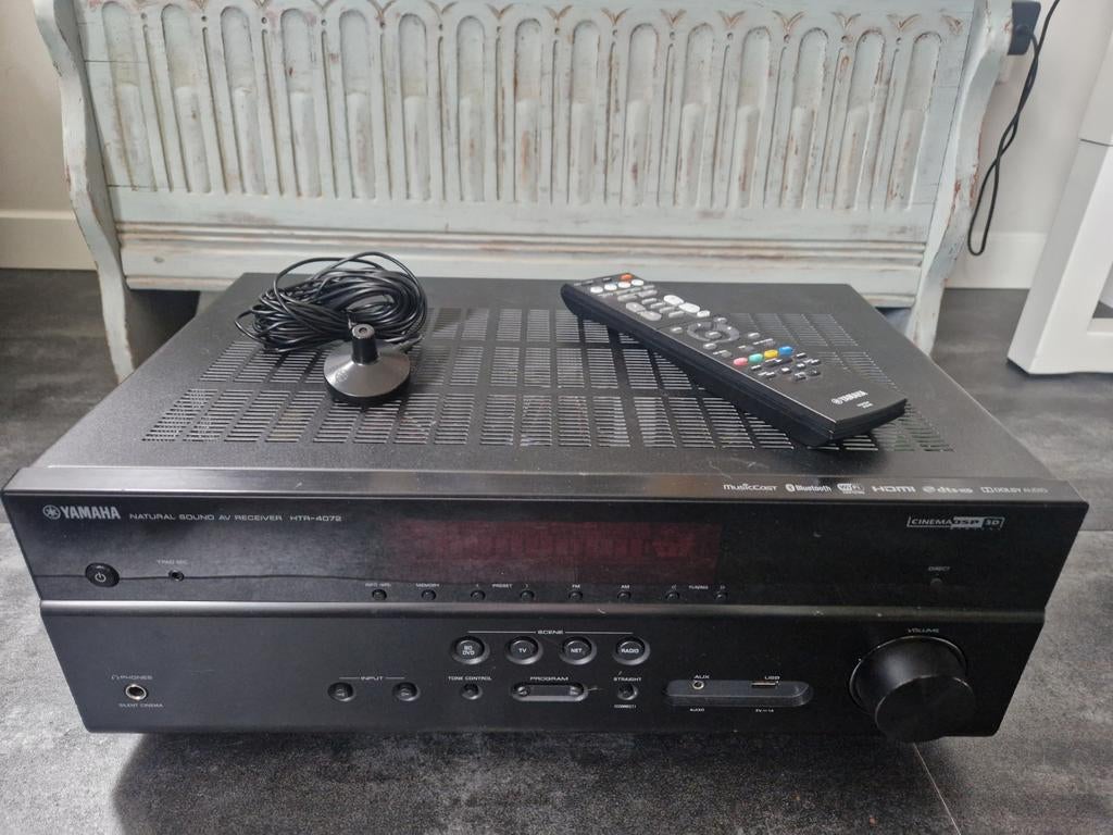 Yamaha AVR HTR-4072, Audio, Tv en Foto, Versterkers en Receivers, Ophalen of Verzenden, Yamaha