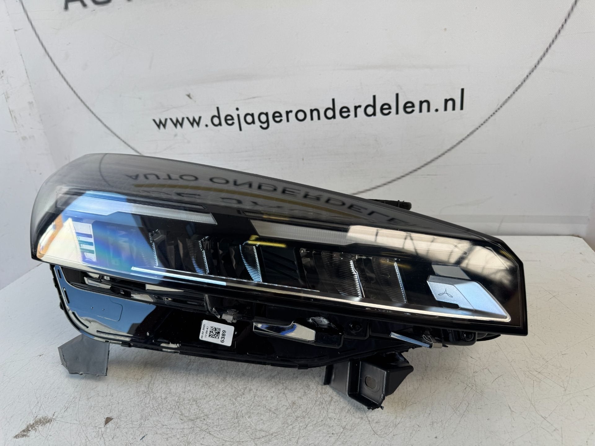 RENAULT CLIO 5 FACELIFT LED KOPLAMP RECHTS 260103507R, Renault Group, Gebruikt, Contact.group@renault.com, Renault