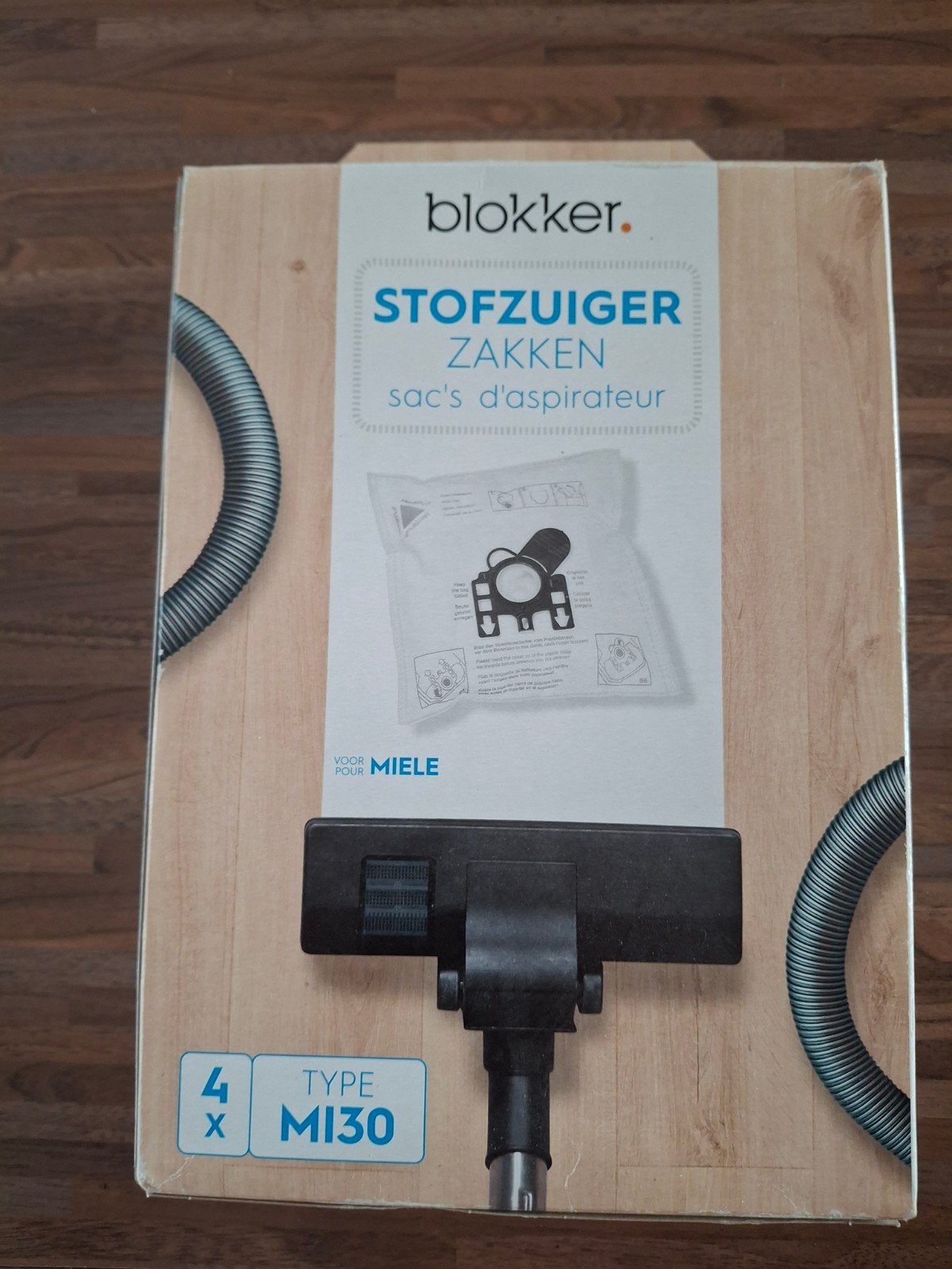 Blokker stofzuigerzakken voor Miele, type M130 (2 stuks), Witgoed en Apparatuur, Stofzuigers, Ophalen of Verzenden, Nieuw, Stofzak