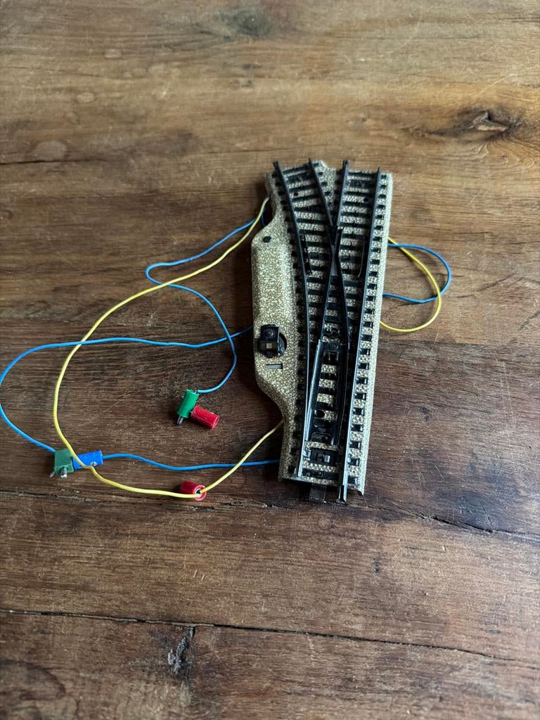Märklin H0 Wissel met bedrading - 5202 L, Hobby en Vrije tijd, Modeltreinen | H0, Wisselstroom, Gebruikt, Rails, Ophalen of Verzenden