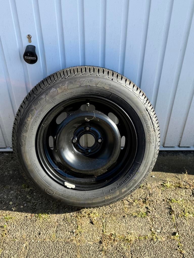 Nieuw reservewiel Peugeot 207 185/65 r15, Ophalen of Verzenden, Nieuw, Personenwagen, Banden en Velgen