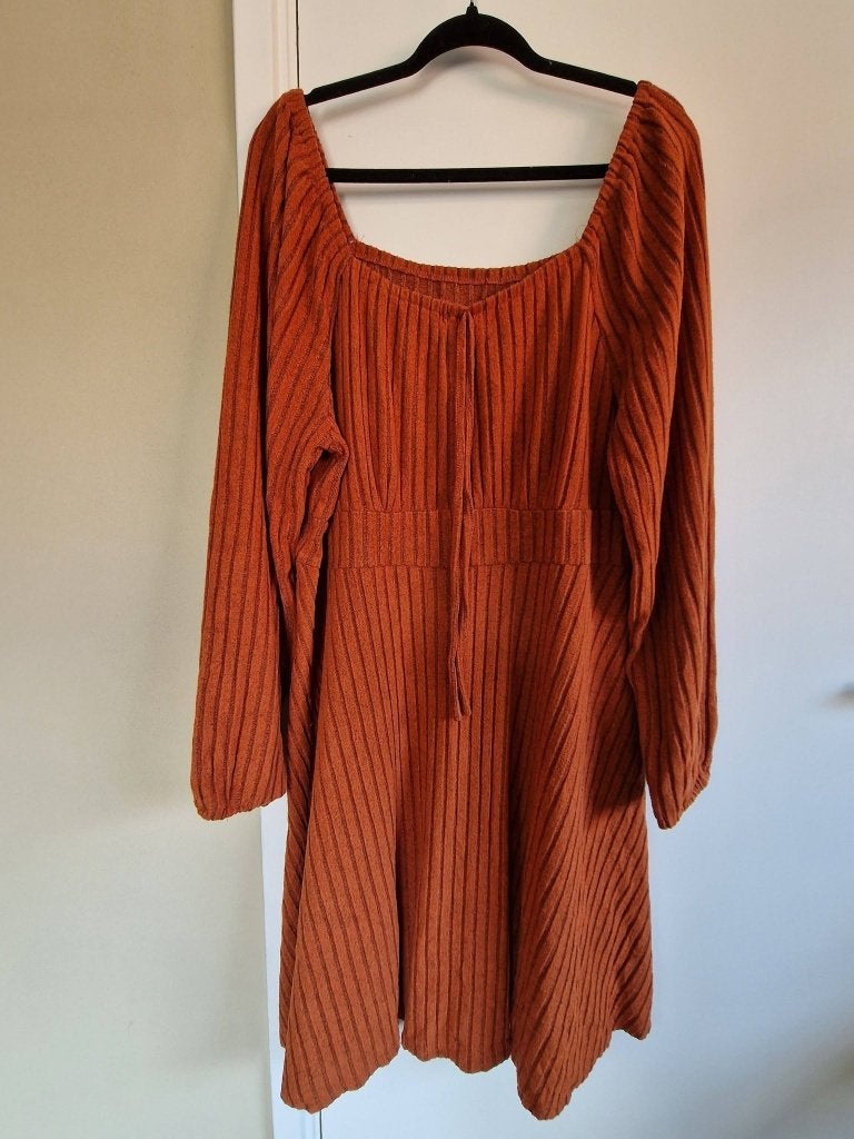 Dames maat 58-60, Verzenden, Nieuw, Bruin, Jurk